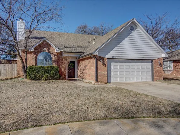2900 Glasgow Dr, Norman, OK 73072