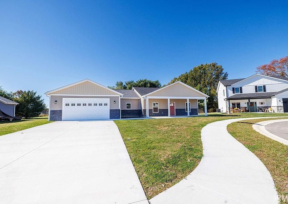 1st image of 534 Dogwood East Ct