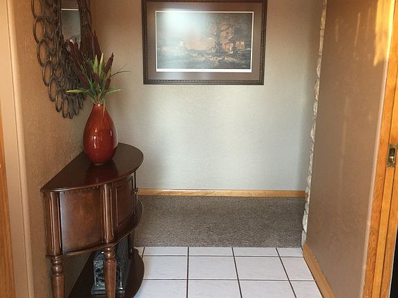 2nd image of 501 S Carr Ave