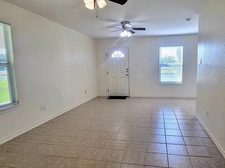 512 S Pearl St #B — Photo 14