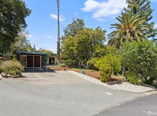 411 Las Lomas Way, Walnut Creek, CA 94598
