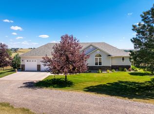 3 Highwood Dr, Great Falls, MT 59404