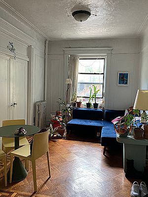1st image of 311 8th St APT 1A
