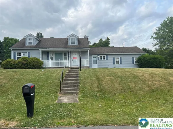 2401 Lawnherst Ave, Easton, PA 18045