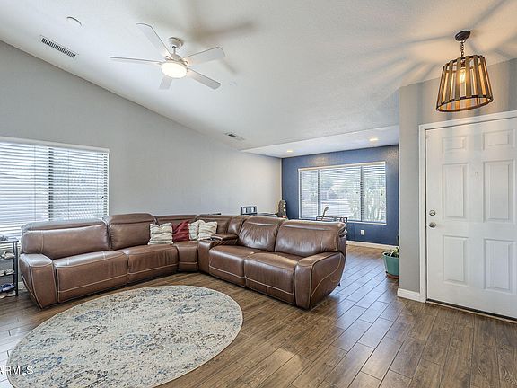 4th image of 16045 N 138TH Drive