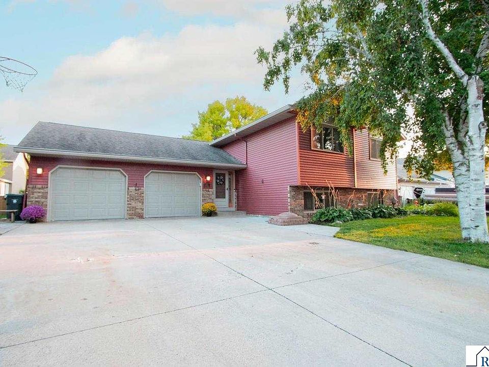 1st image of 1731 Orchid Dr N