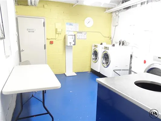 Rented by DSA Realty | media 44