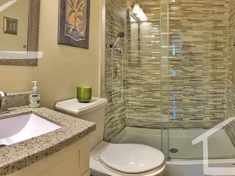 79 S Central Ave #1 — Photo 3
