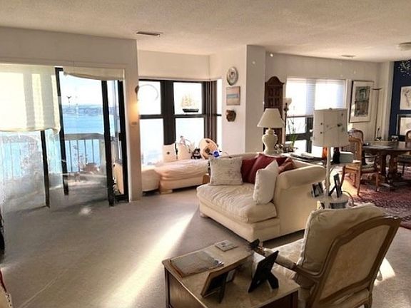 4th image of 1 Seal Harbor Rd APT 701