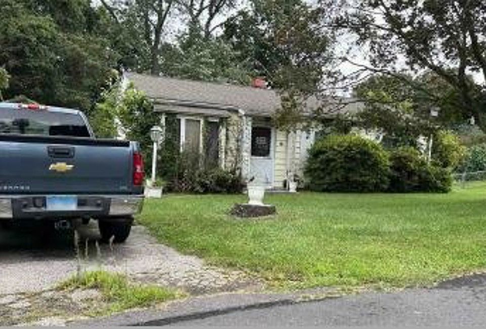6 Beechwood Dr, Ansonia, CT 06401 Zillow