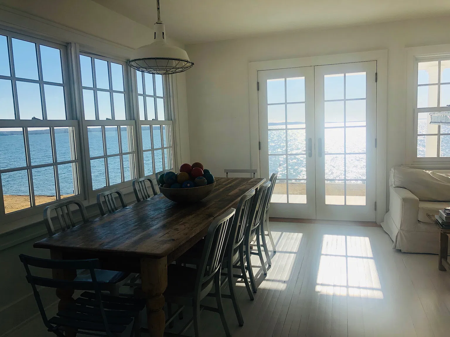 Fantastic Waterfront Cape — Photo 4