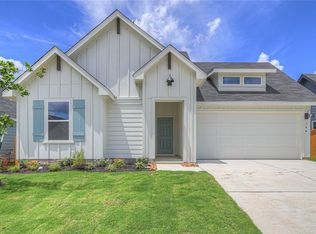 144 Flora Vista St, San Marcos, TX 78666