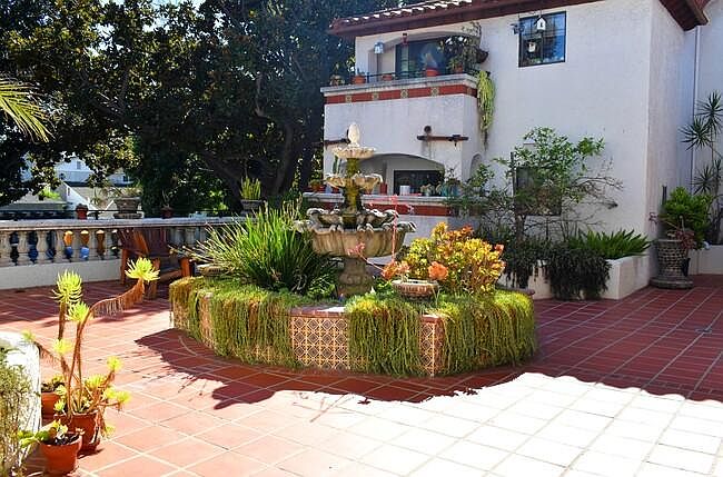 2nd image of 3291 Sawtelle Blvd #104