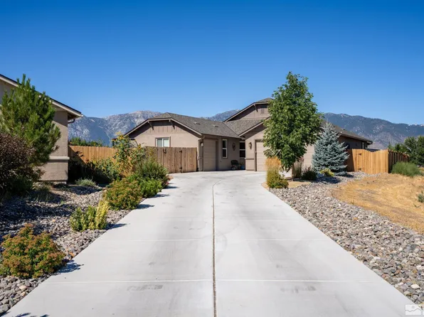 1197 Lasso Ln, Gardnerville, NV 89410