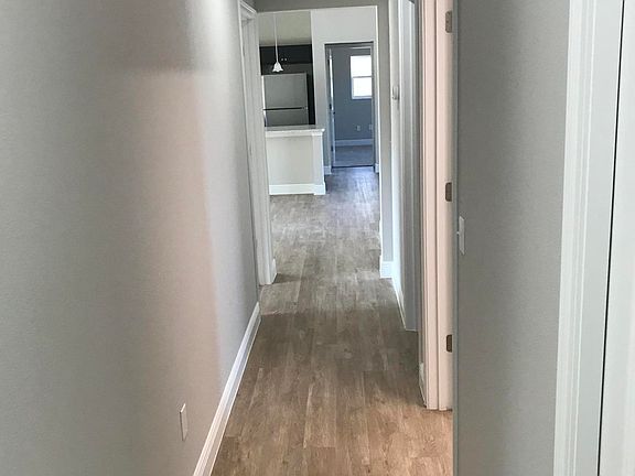 5th image of 224 Marion Oaks Trl