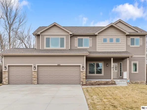2005 Oriole Dr, Bellevue, NE 68123