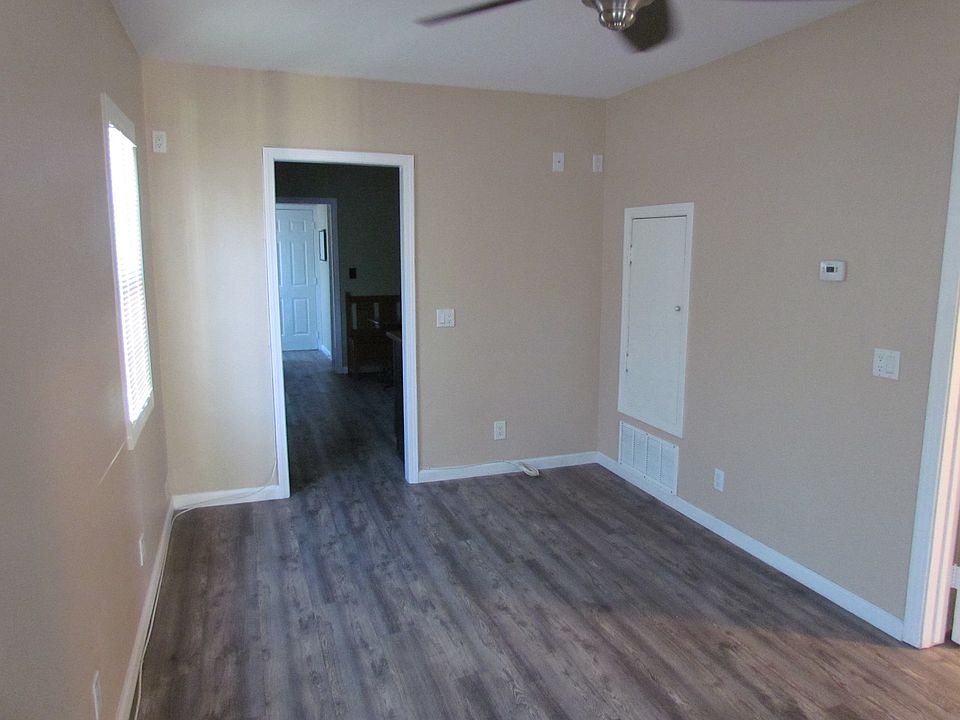 2nd image of 2419 Monroe Ave