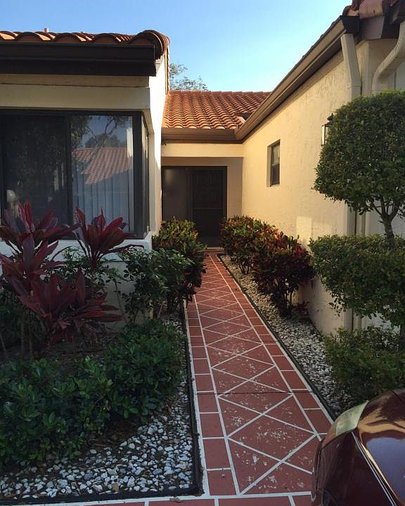 1st image of 6066 Sunny Manor Ct
