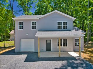 102 Buttercup Ter, Milford, PA 18337