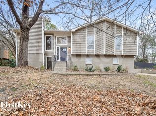 1131 Dearing Downs Dr, Helena, AL 35080