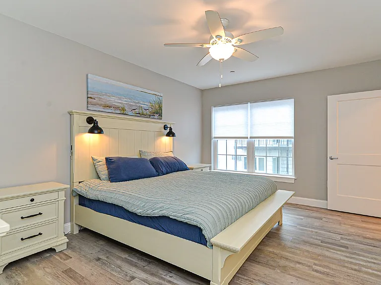 435 Ocean Blvd #205 — Photo 11