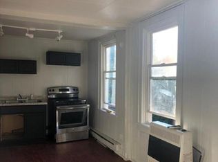 648 4th St #1, Troy, NY 12180