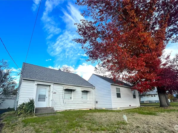 129 NE C Street, College Place, WA 99324
