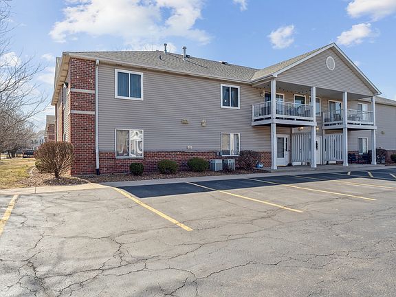 2nd image of 1361 Rock Run Dr Unit G