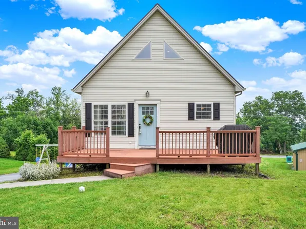 609 Hill Point Dr, Etters, PA 17319