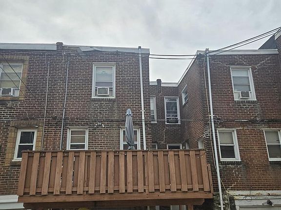 3rd image of 3405 Friendship St