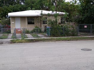 3245 SW 7th St, Miami, FL 33135