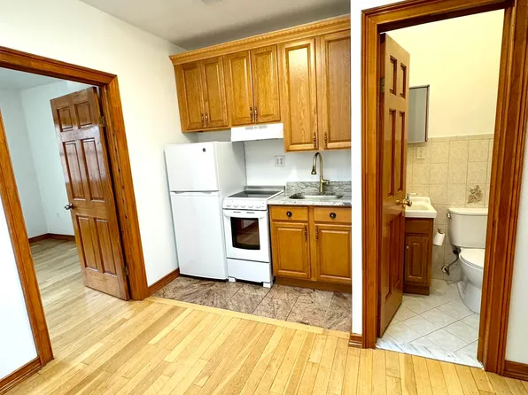724 Leonard Street image 1 of 5