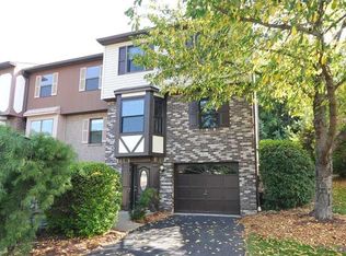 550 Thorncliffe Dr, Pittsburgh, PA 15205