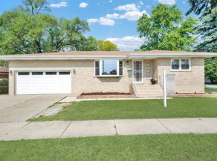 11400 S Ridgeland Ave, Worth, IL 60482