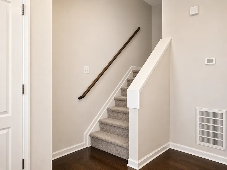 511 Waterside Dr #115 — Photo 4