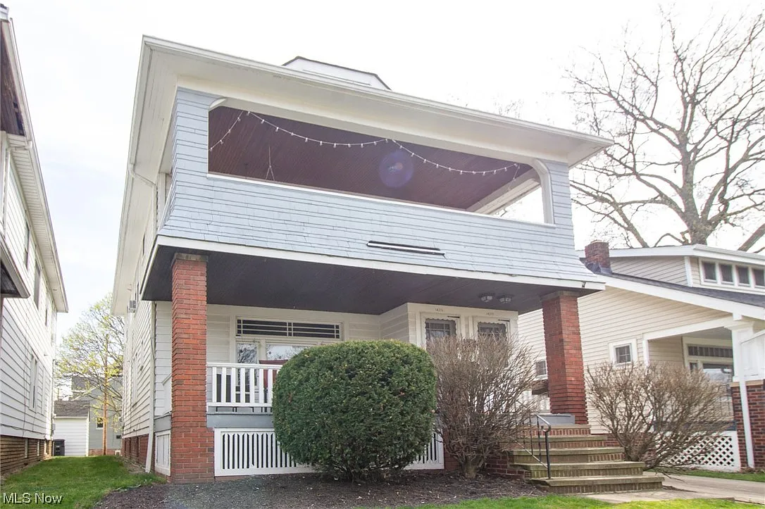 14315 Delaware Ave photo 1