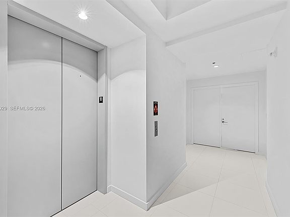 2nd image of 851 NE 1st Ave #1012