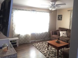 110 Carr St #B, Springfield, MA 01118