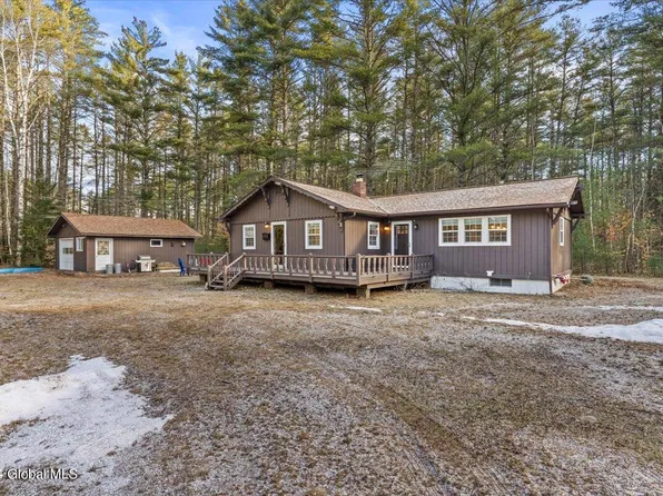 23 May Road, Chestertown, NY 12817