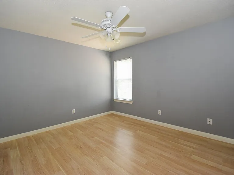 26986 Crown Haven Dr — Photo 14