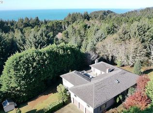 95672 House Rock Rd, Brookings, OR 97415