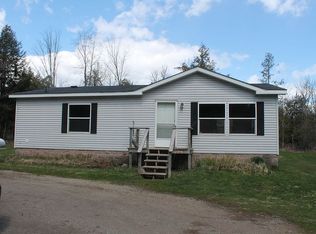 14052 Bear Town Rd, Baraga, MI 49908