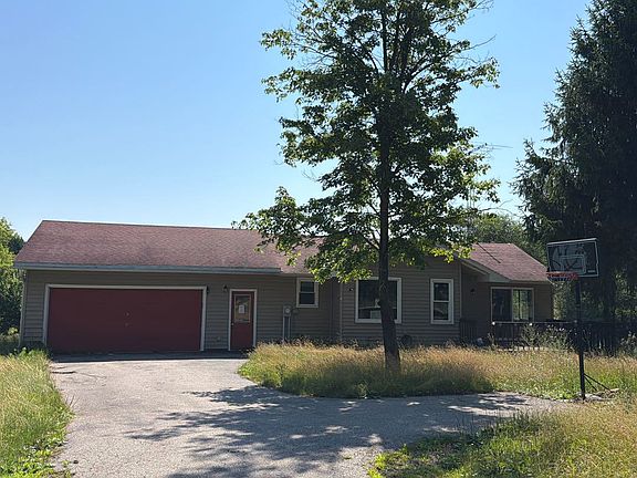 4th image of N6070 County Rd W