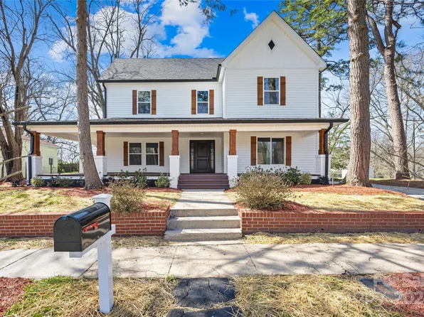119 10th St, Spencer, NC 28159