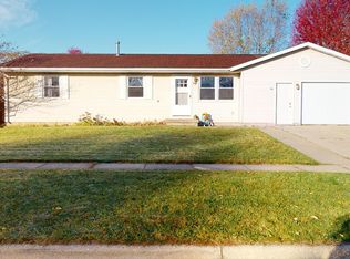 530 Lee Dr, West Salem, WI 54669
