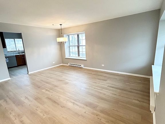 4th image of 7118 Saint Tropez Ct