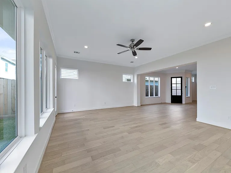 946 Judiway St — Photo 17