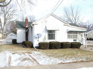 116 Maple Ave, Morrison, IL 61270