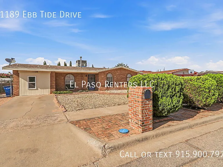 11189 Ebb Tide Dr — Photo 1