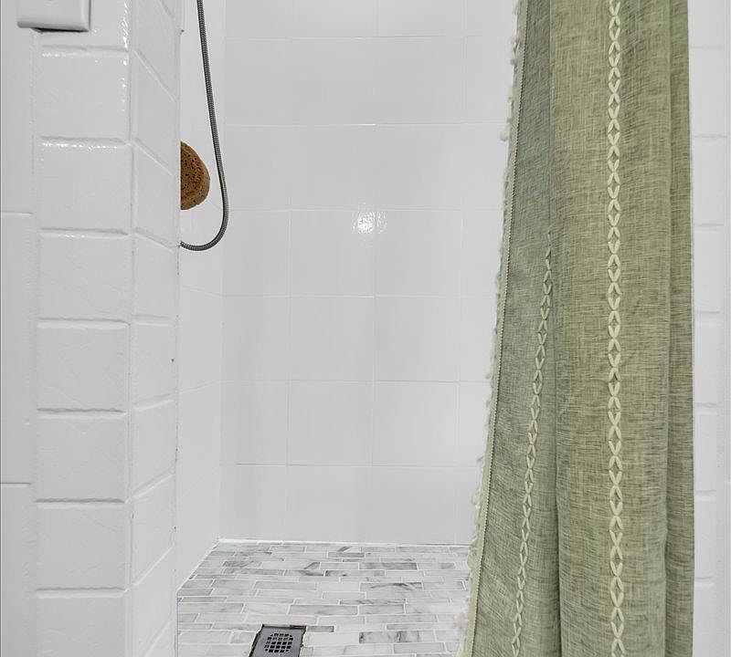 1465 West Blvd, photo 24